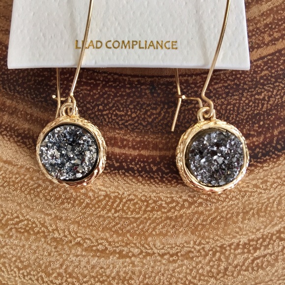 LAST ONE! Simulated Druzy Dangle Wire Earrings - Picture 4 of 7